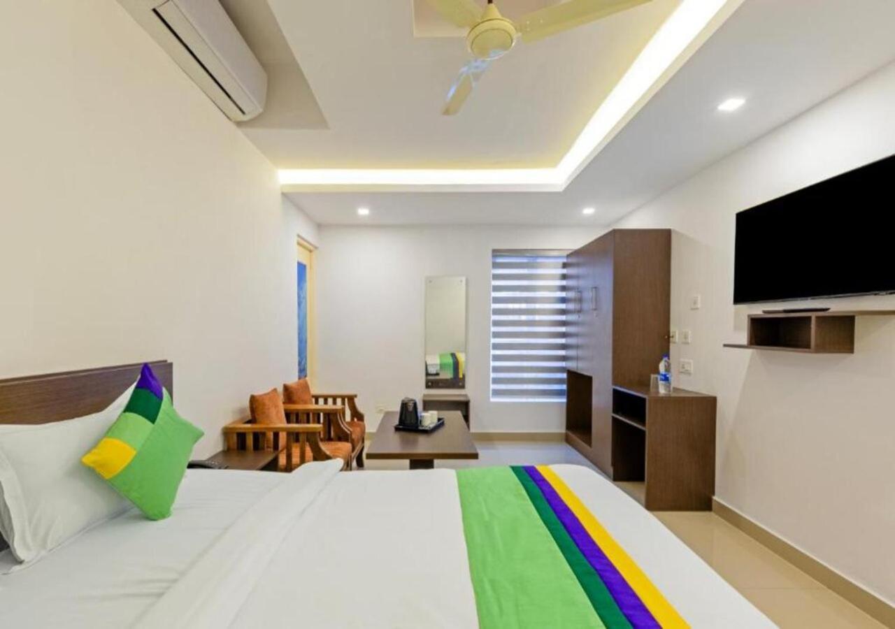 Hotel Airport Avenue Plaza à Nedumbassery Extérieur photo